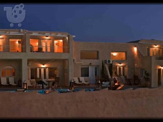 Last minute reservation hotel Suites of the Gods Spa Hotel Santorini